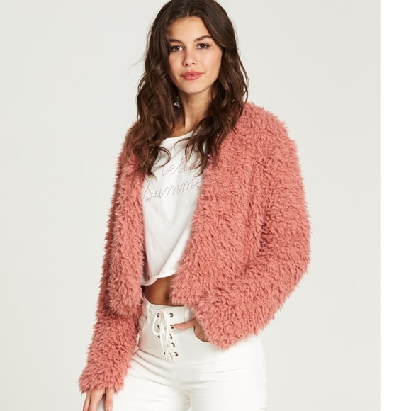 BILLABONG - Picture 2 of 4